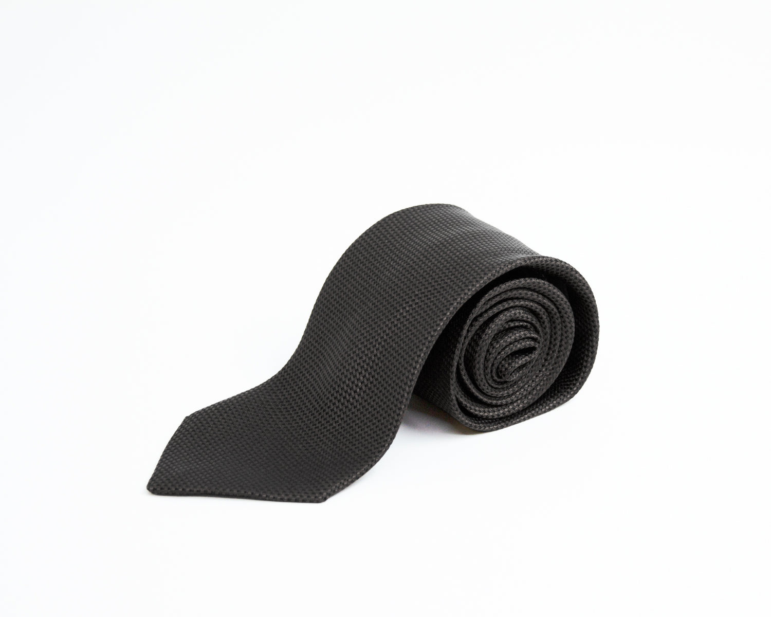 Turo Fine Grenadine Silk Tie in Black (8402323374410)