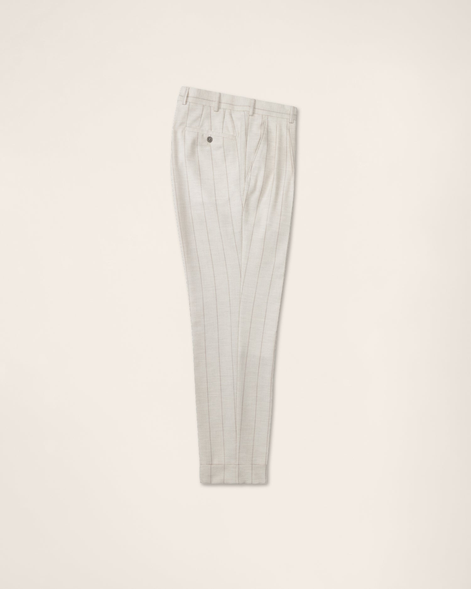 Off-White Suit With Stripe