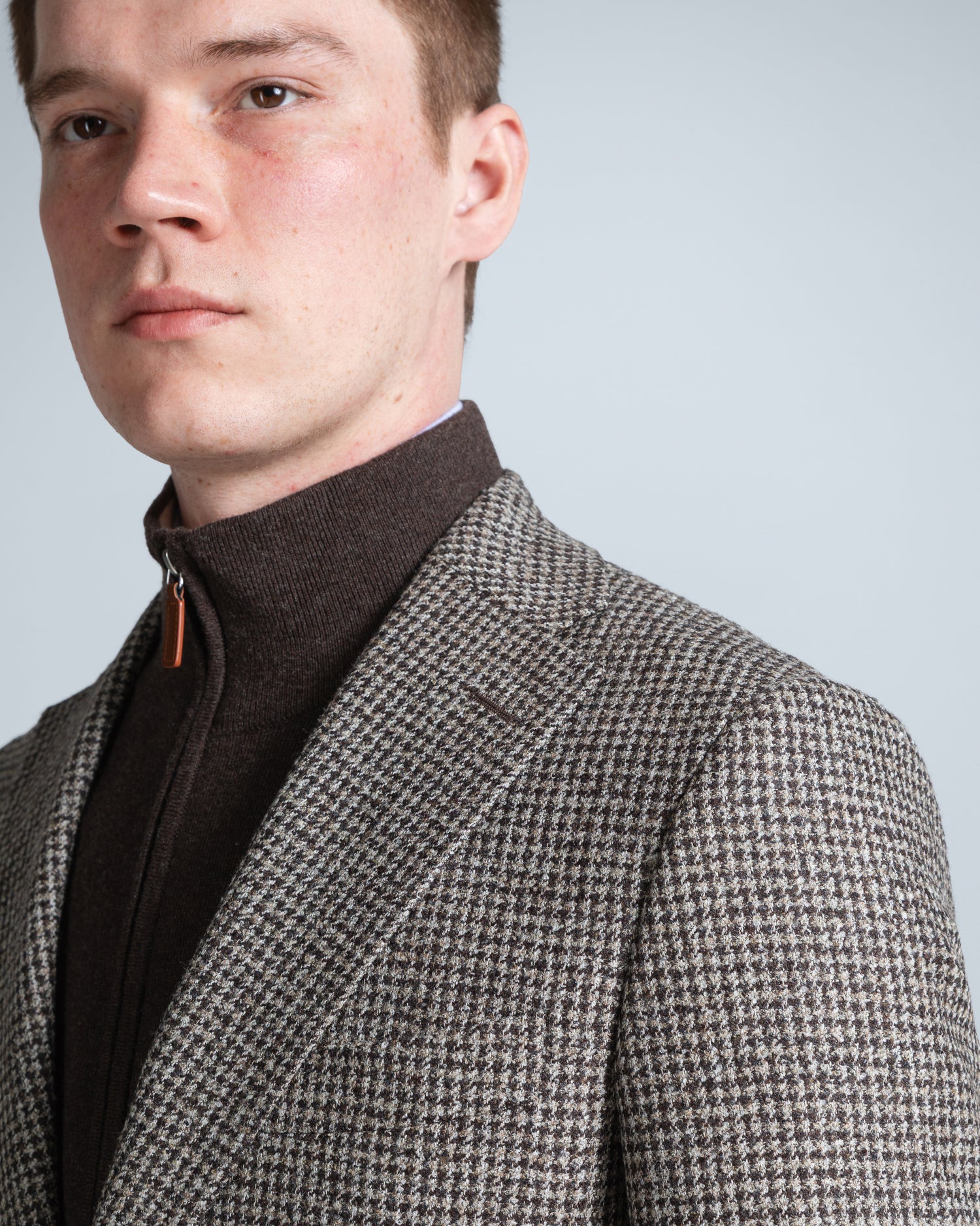 Zip-up Sweater in Dark Brown (10259262636362)