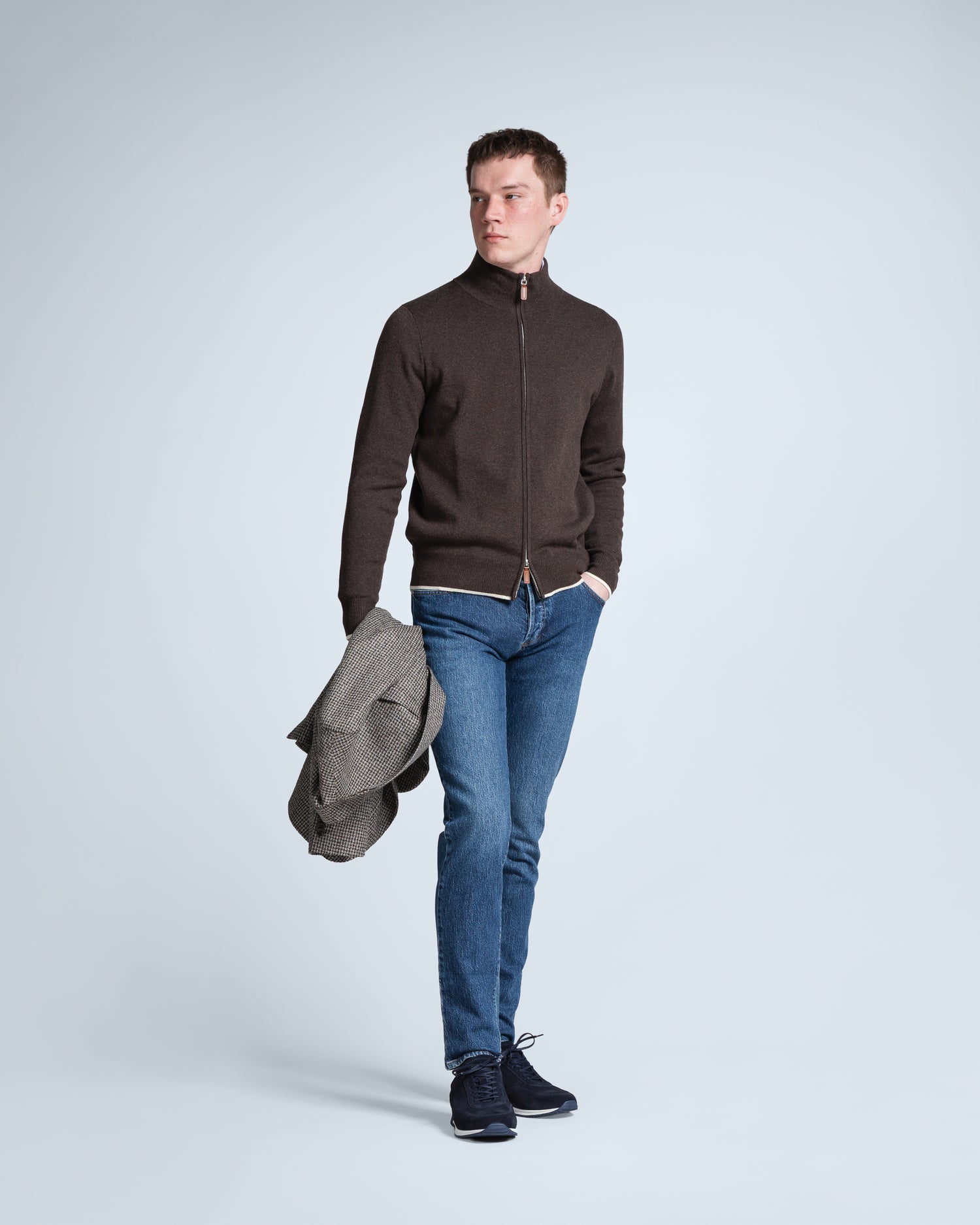 Zip-up Sweater in Dark Brown (10259262636362)