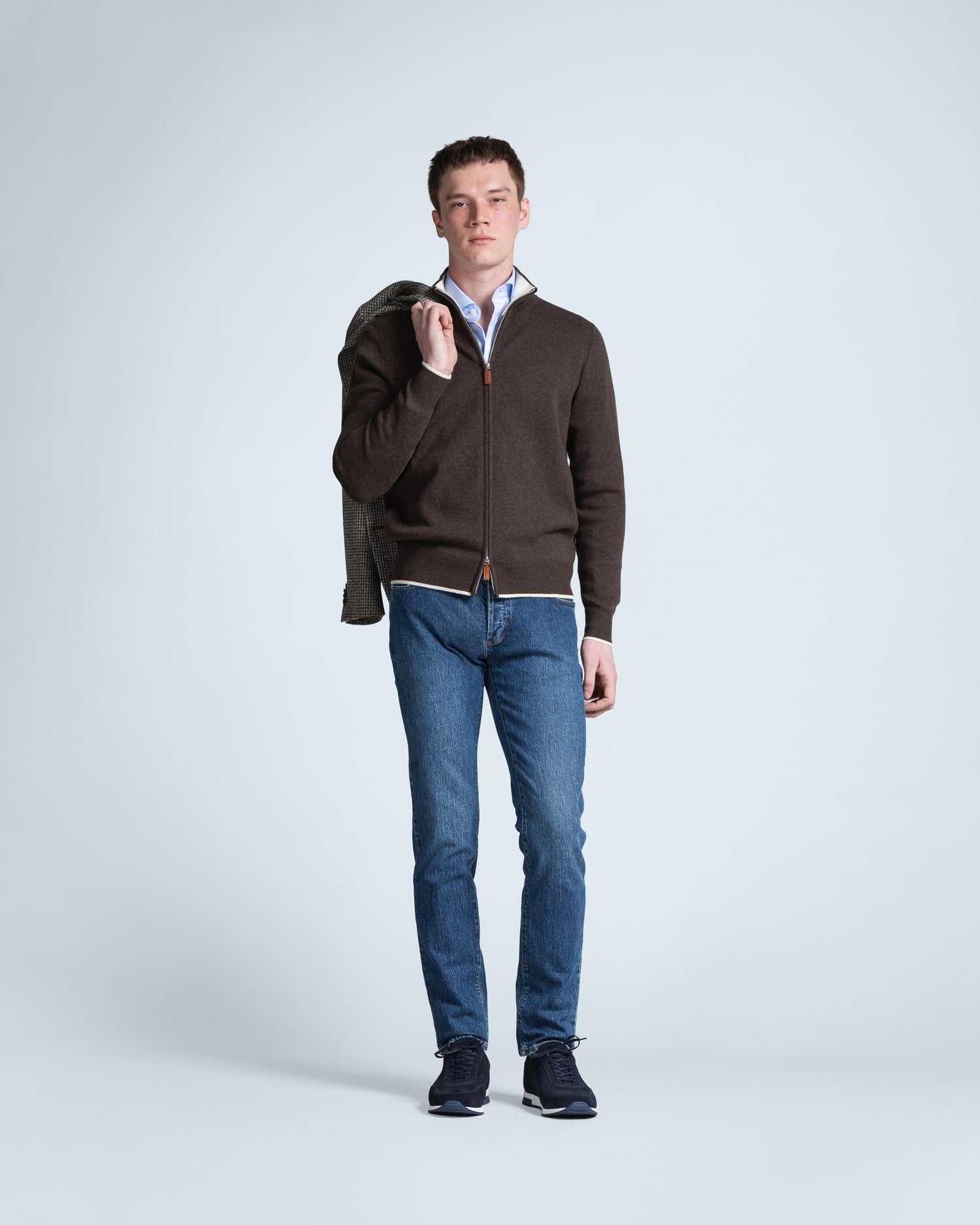 Zip-up Sweater in Dark Brown (10259262636362)