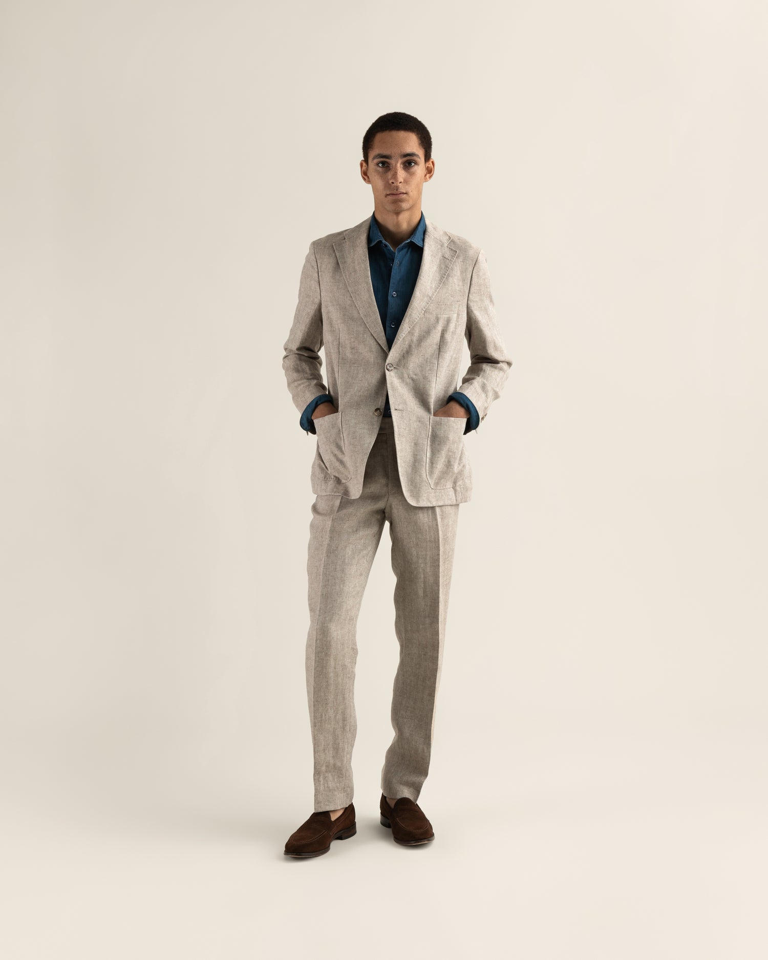 Linen Suit in Beige