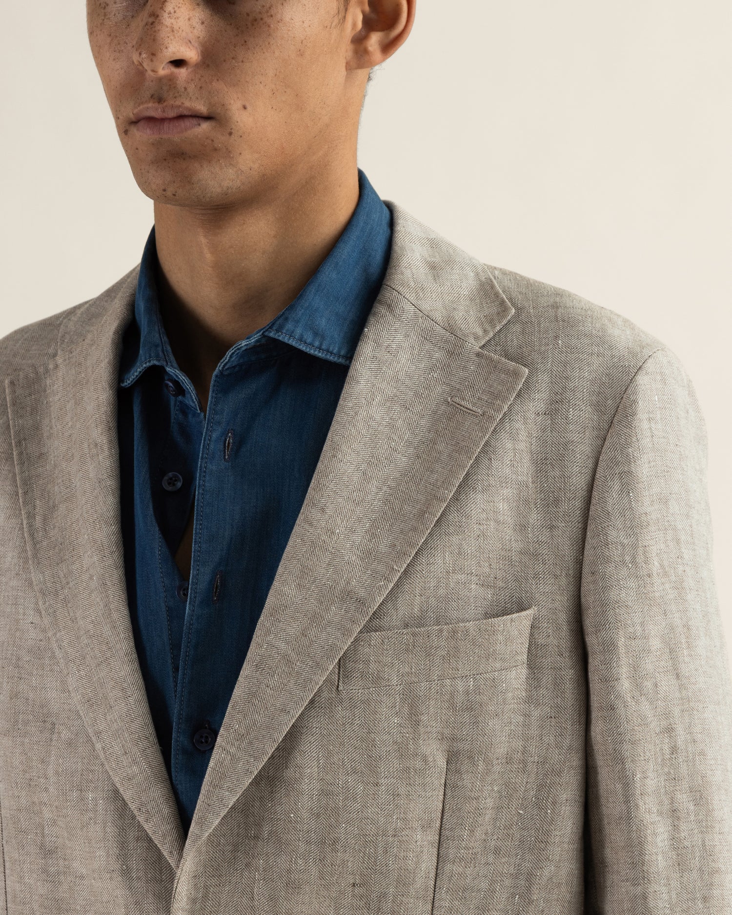 Linen Suit in Beige