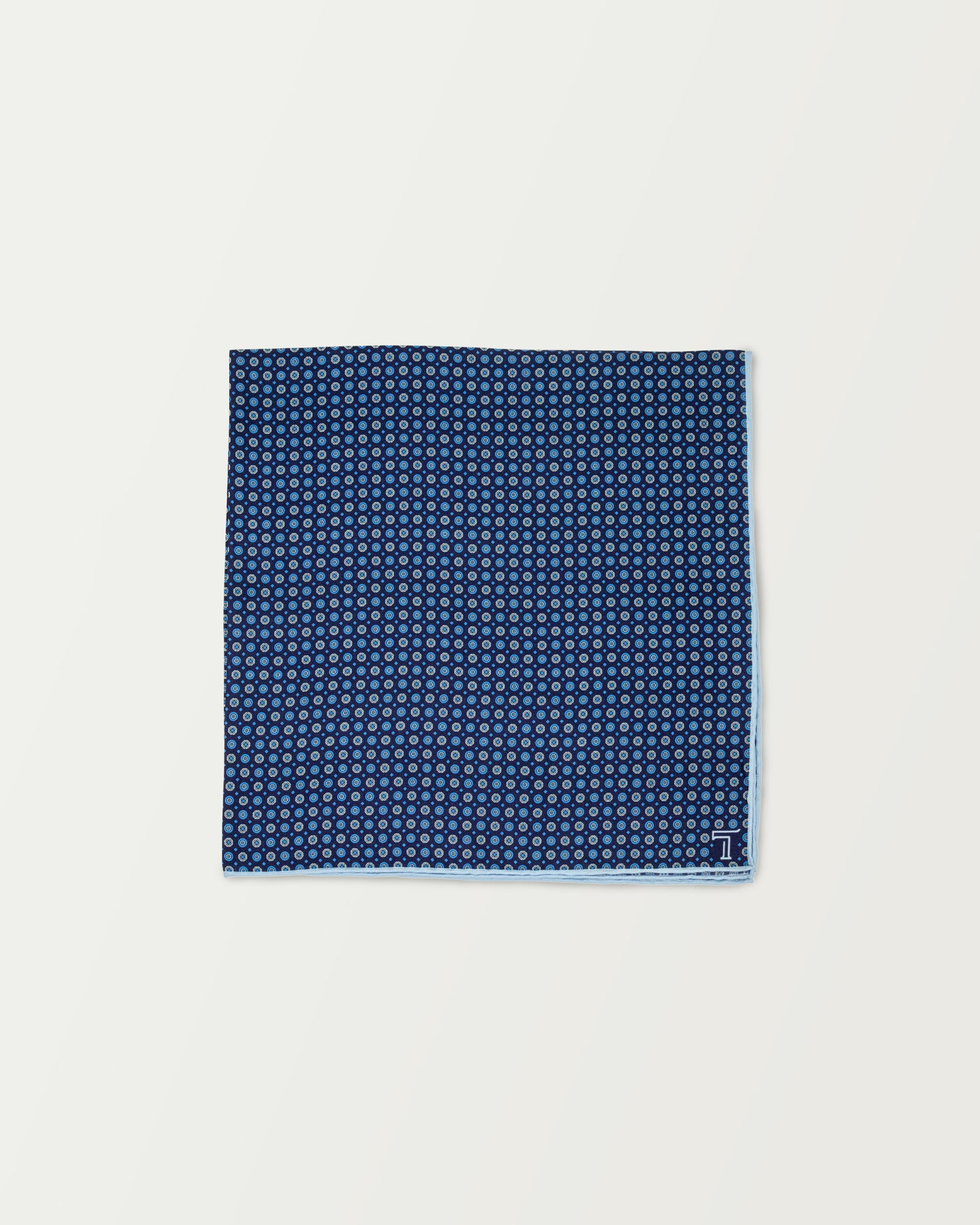 Fresh Blue Bandana in Silk (9301128610122)