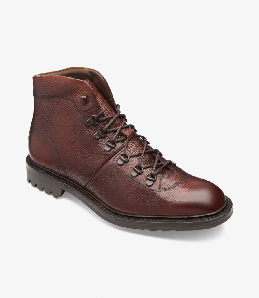 Hiker (7837373202654)