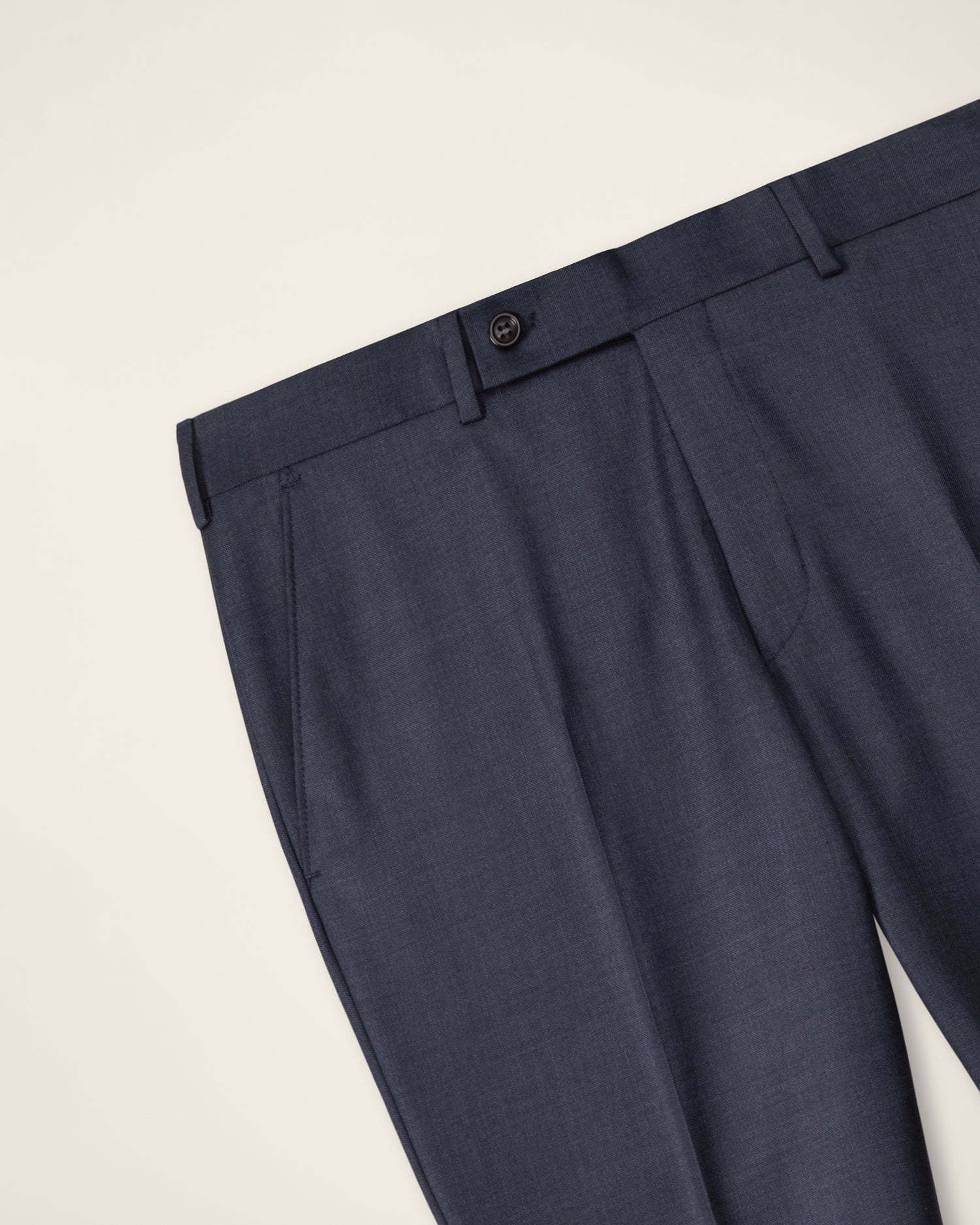 Premium Wool Suit in Navy