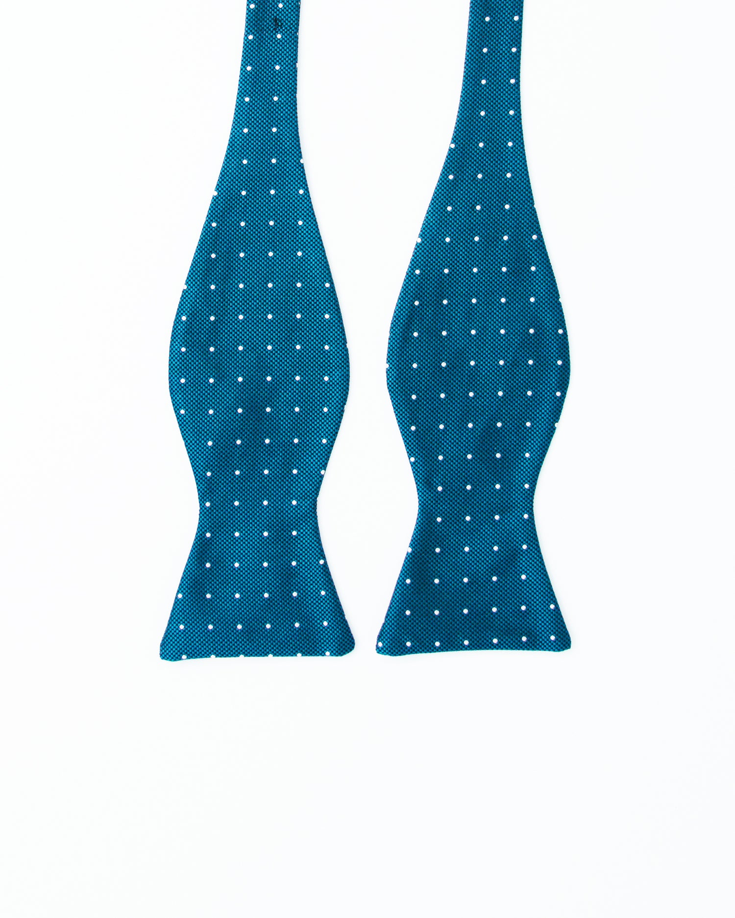 Sapphire Blue Bow Tie with dots in Silk (8414422663498)