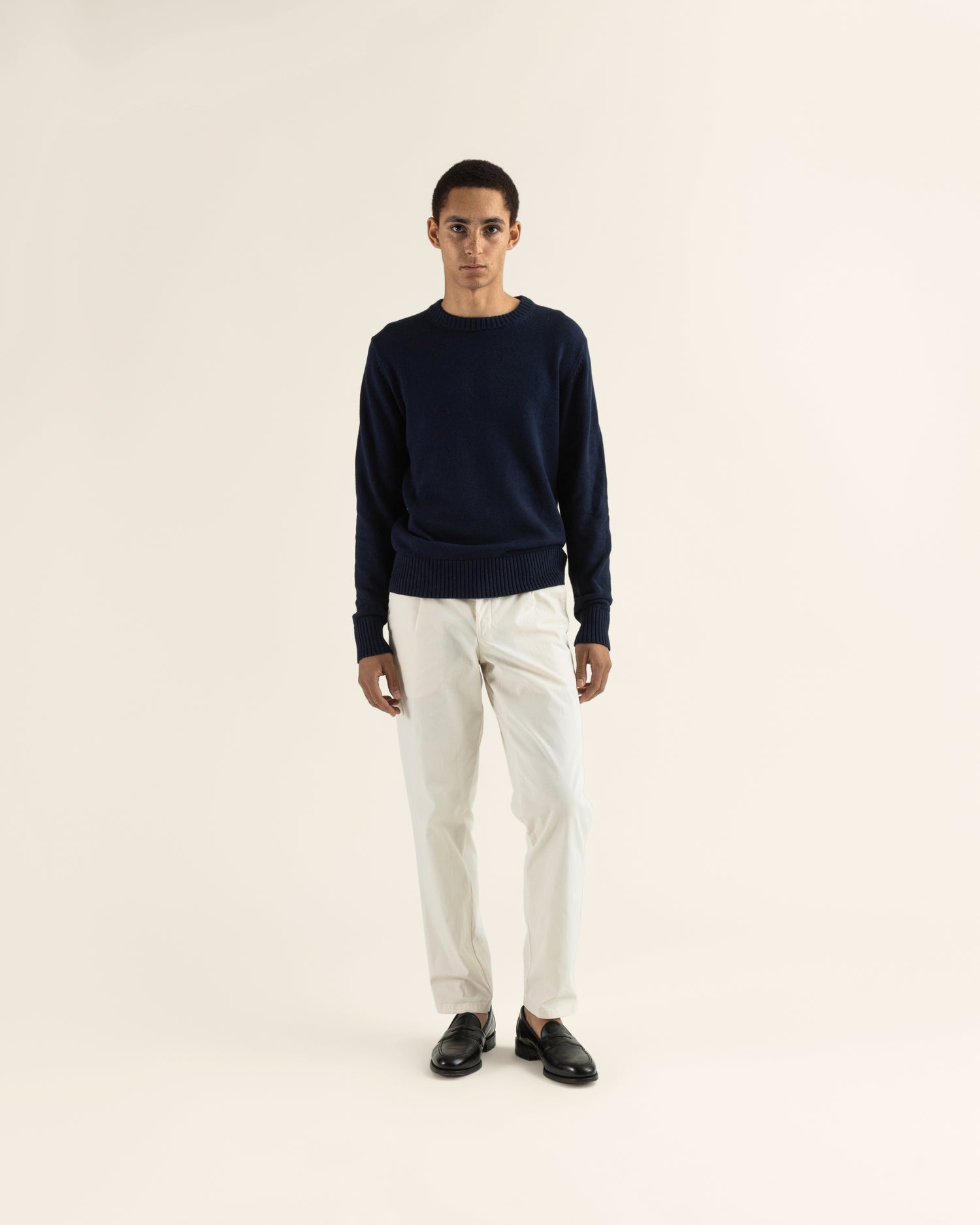 Crew-neck Pullover in Navy Blue
