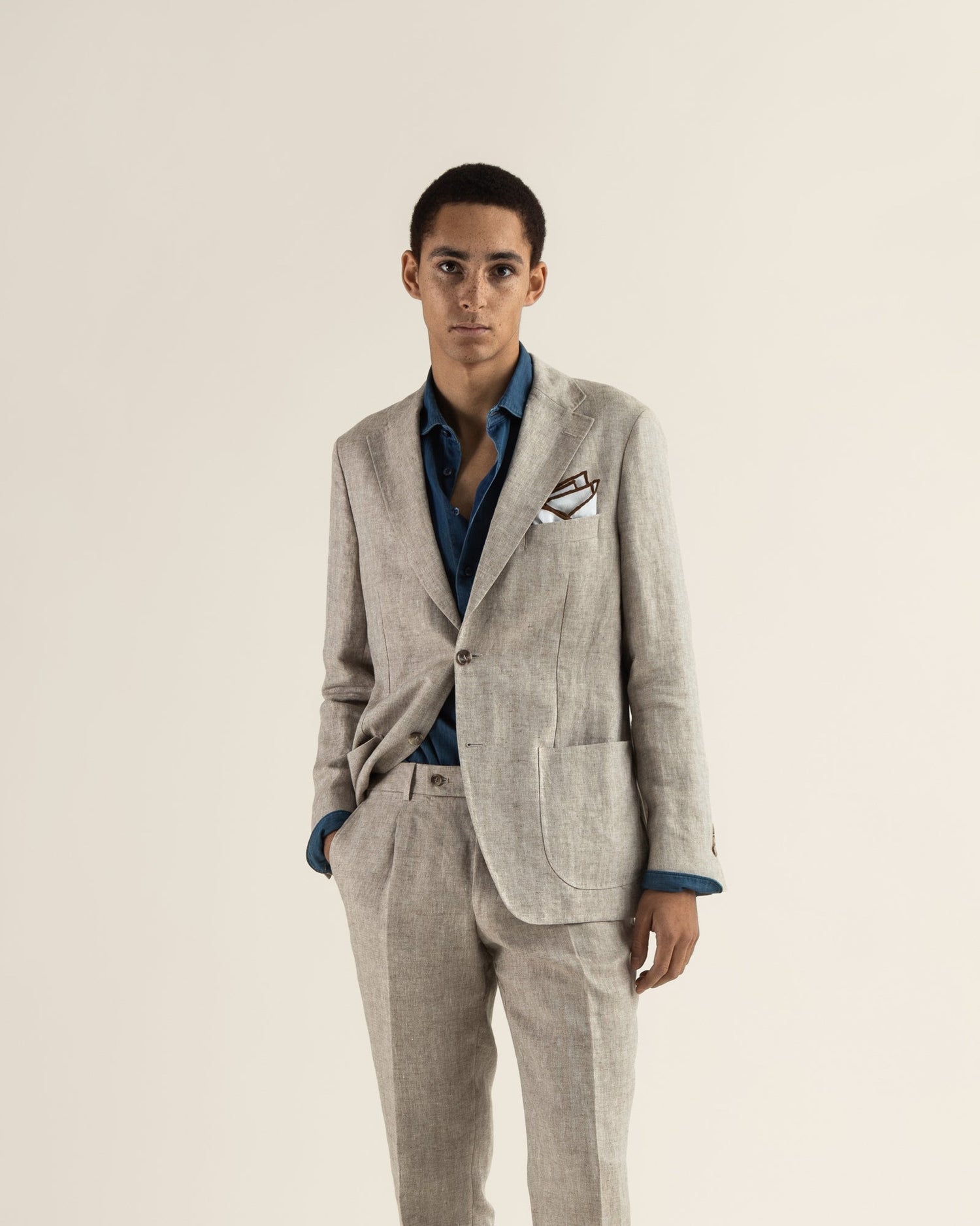 Linen Jacket in Beige