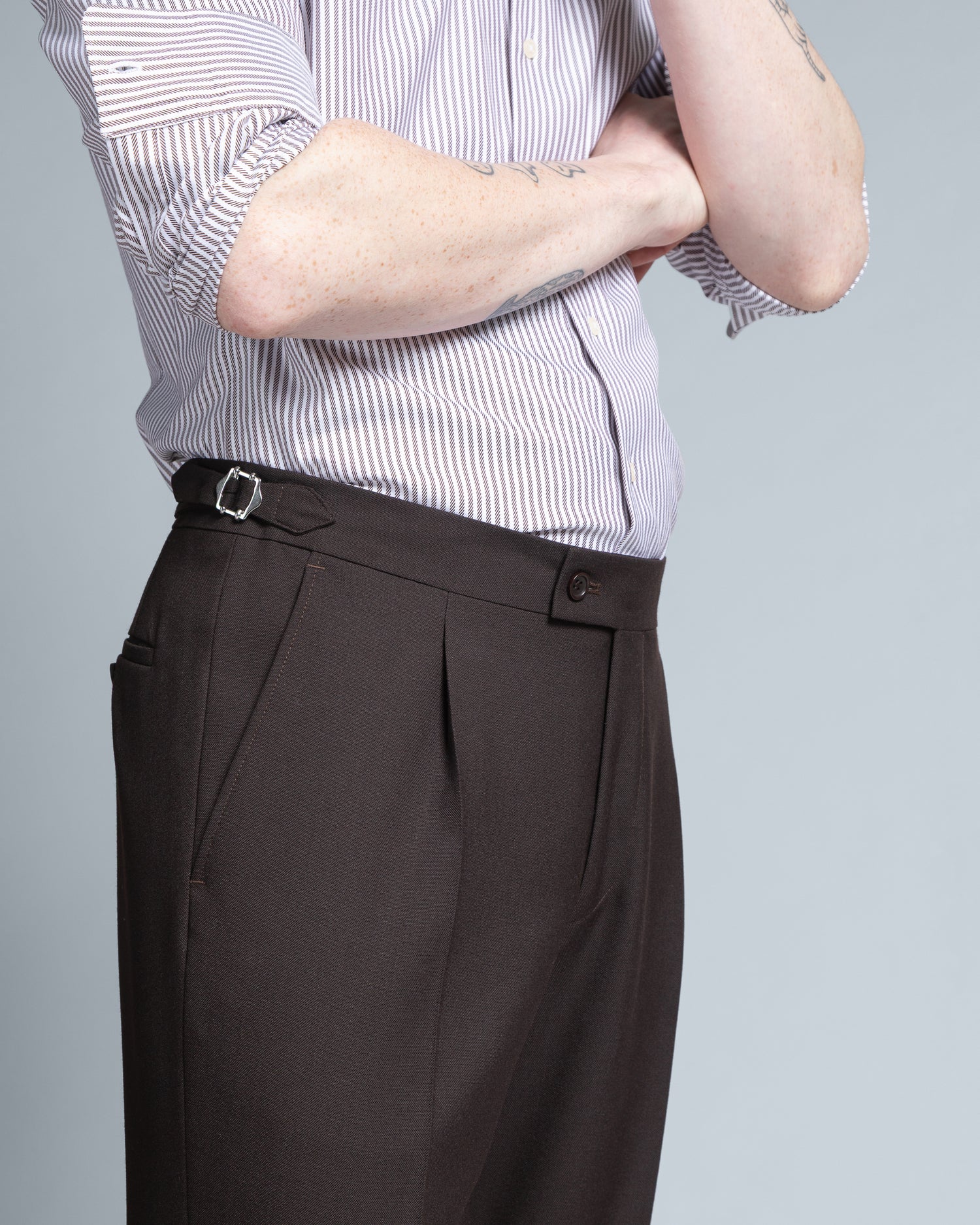 Casual Trousers in Dark Brown (10269581476170)