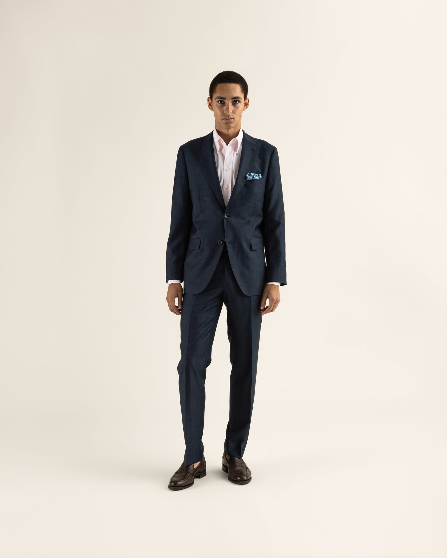 Micro Structure Wool Suit in Navy